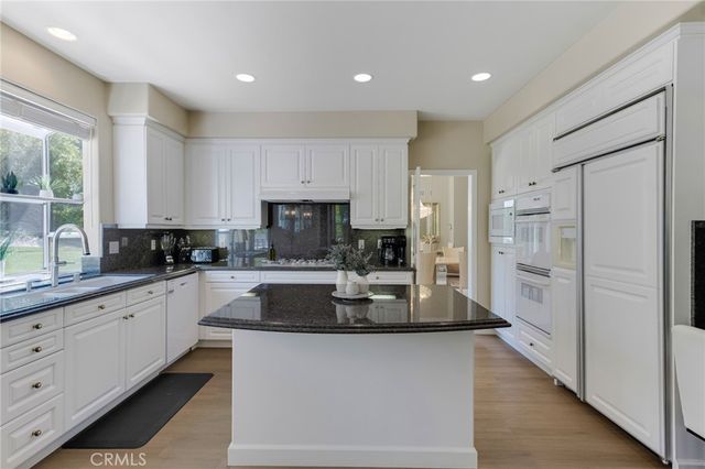 3452 Daniella Court, Calabasas, CA 91302