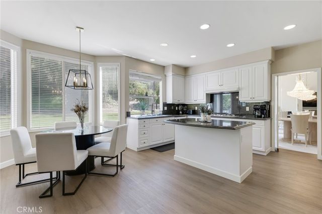 3452 Daniella Court, Calabasas, CA 91302