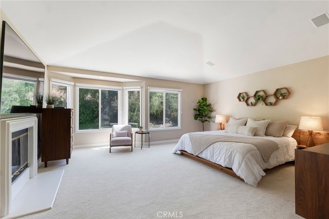 3452 Daniella Court, Calabasas, CA 91302