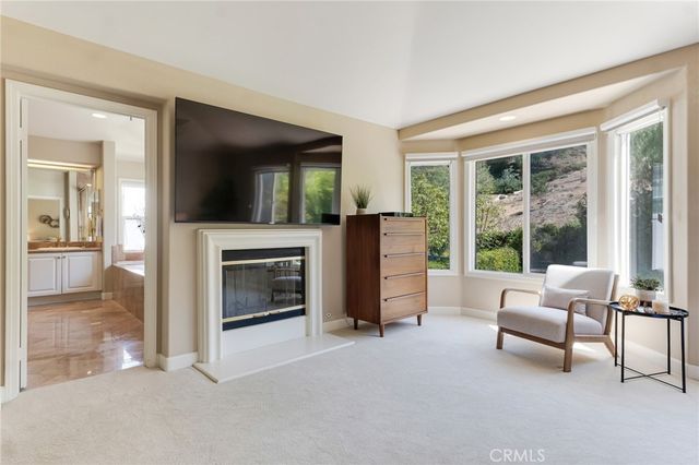 3452 Daniella Court, Calabasas, CA 91302