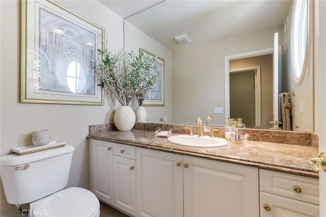 3452 Daniella Court, Calabasas, CA 91302