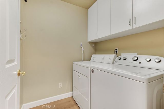 3452 Daniella Court, Calabasas, CA 91302