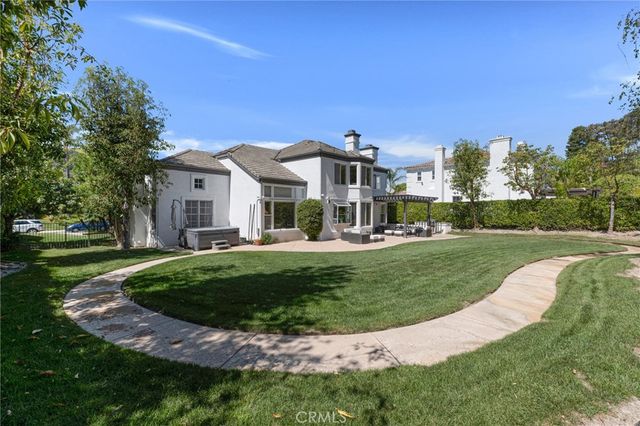 3452 Daniella Court, Calabasas, CA 91302