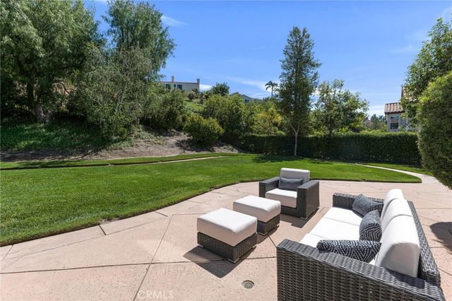 3452 Daniella Court, Calabasas, CA 91302