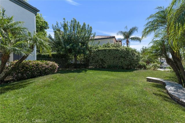 3452 Daniella Court, Calabasas, CA 91302