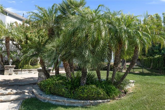 3452 Daniella Court, Calabasas, CA 91302