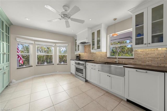 1406 Sanderling CIR, Sanibel, FL 33957