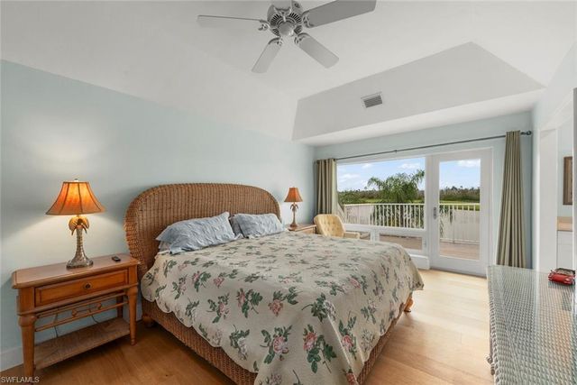1406 Sanderling CIR, Sanibel, FL 33957