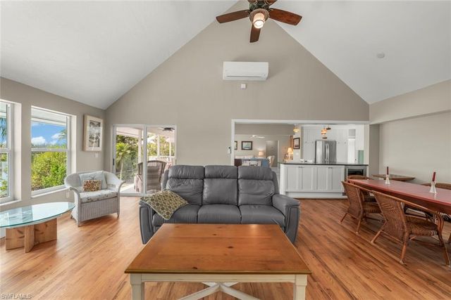 1406 Sanderling CIR, Sanibel, FL 33957