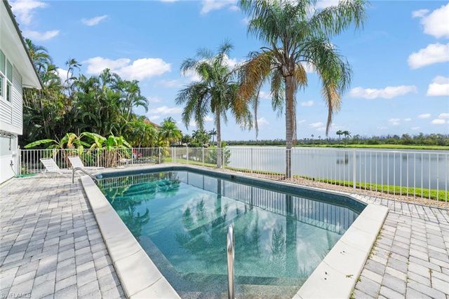 1406 Sanderling CIR, Sanibel, FL 33957