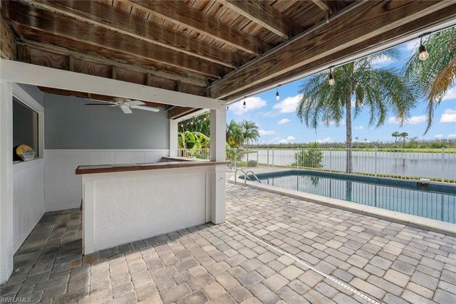 1406 Sanderling CIR, Sanibel, FL 33957