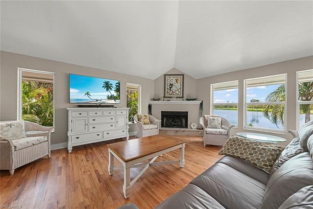 1406 Sanderling CIR, Sanibel, FL 33957