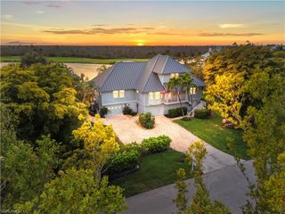 1406 Sanderling CIR, Sanibel, FL 33957