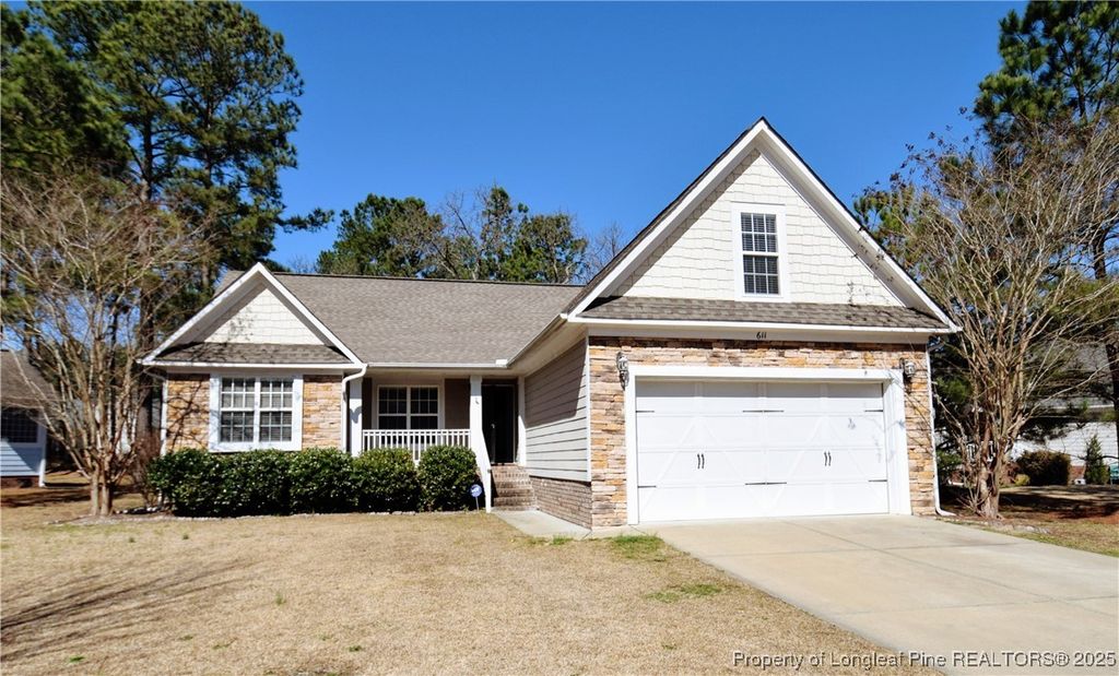 611 Orchard Falls Drive, Spring Lake, NC 28390