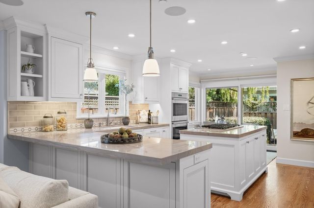 36 Belford Way, San Mateo, CA 94402