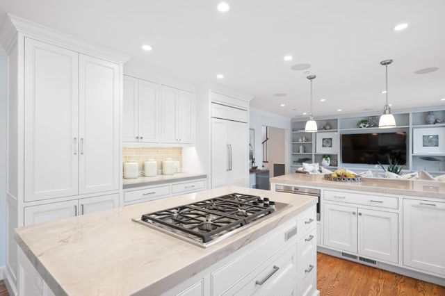 36 Belford Way, San Mateo, CA 94402