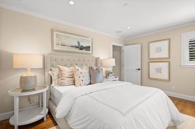 36 Belford Way, San Mateo, CA 94402
