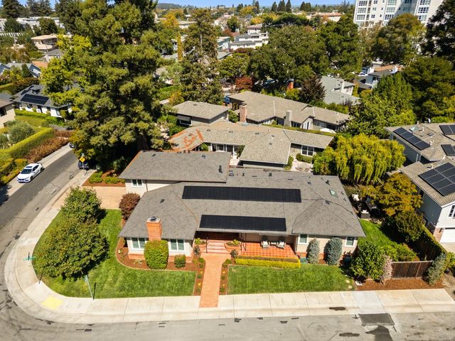 36 Belford Way, San Mateo, CA 94402
