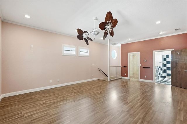 3151 56TH STREET N, St Petersburg, FL 33710