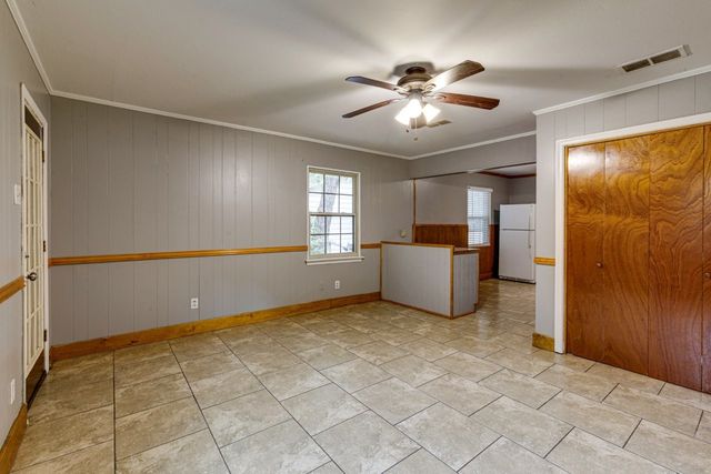 8710 Cardella Avenue, Dallas, TX 75217
