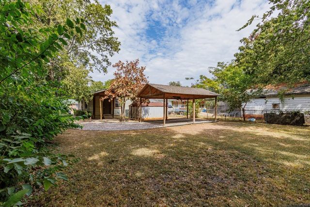 8710 Cardella Avenue, Dallas, TX 75217