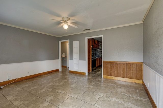 8710 Cardella Avenue, Dallas, TX 75217