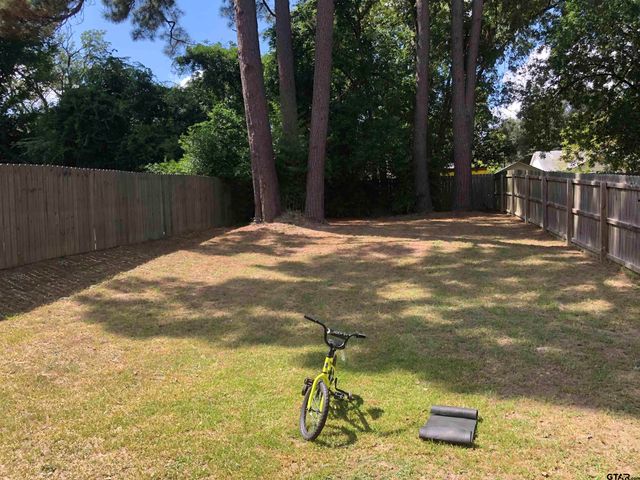 223 S Fenton, Tyler, TX 75702