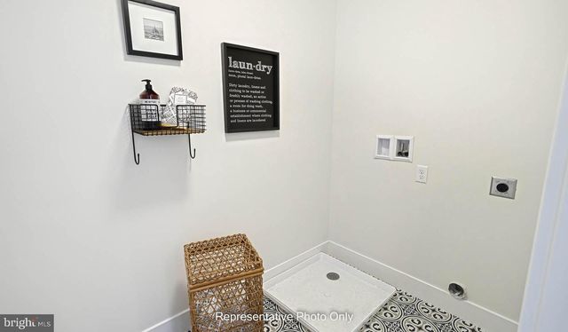 316 GOSHAWKS RD, Denver, PA 17517