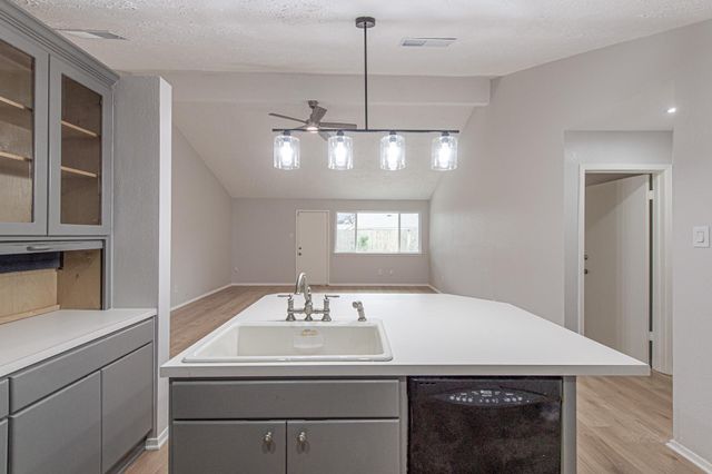 20055 Fort Stanton Drive, Katy, TX 77449