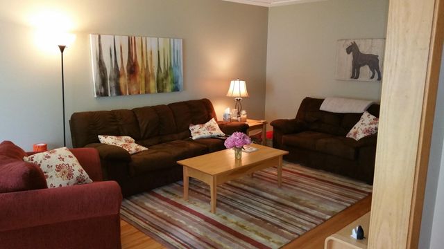 3008 W 60th Street, Minneapolis, MN 55410