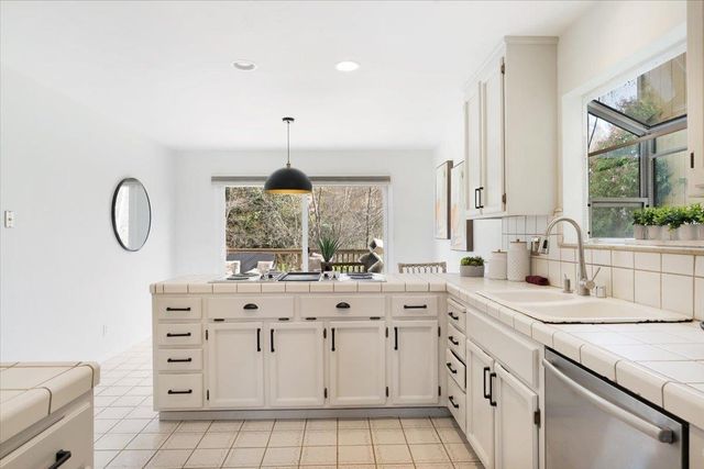 334 Lee Street Street, Santa Cruz, CA 95060