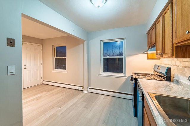 93 Fox Road 6A, Edison, NJ 08817