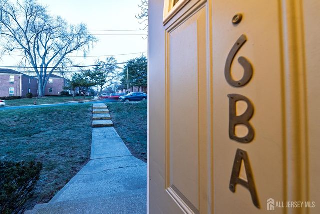 93 Fox Road 6A, Edison, NJ 08817