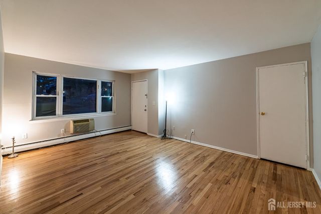 93 Fox Road 6A, Edison, NJ 08817