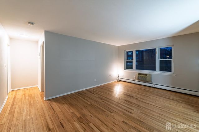 93 Fox Road 6A, Edison, NJ 08817