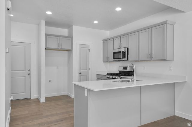 6641 N SALTY RIVER LN, Eagle Mountain, UT 84005