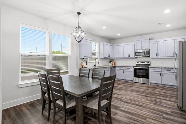 100 Newport Place, Mesquite, TX 75149