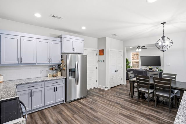 100 Newport Place, Mesquite, TX 75149