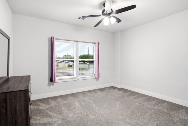 100 Newport Place, Mesquite, TX 75149