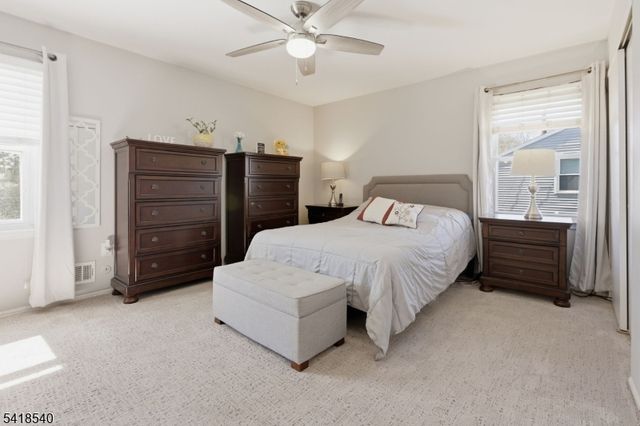 29 Alexandria Dr, Manalapan Twp., NJ 07726