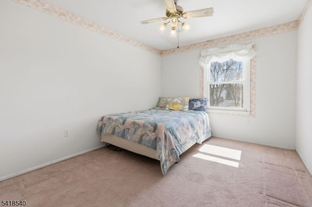 29 Alexandria Dr, Manalapan Twp., NJ 07726