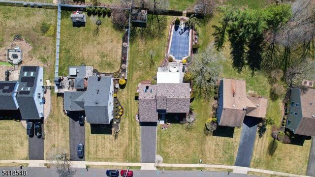 29 Alexandria Dr, Manalapan Twp., NJ 07726