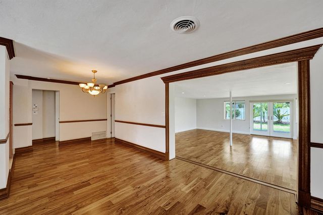 1745 NE 36TH Street, Oakland Park, FL 33334