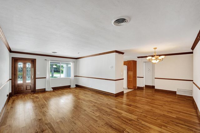1745 NE 36TH Street, Oakland Park, FL 33334