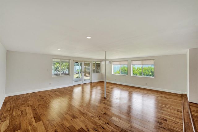 1745 NE 36TH Street, Oakland Park, FL 33334