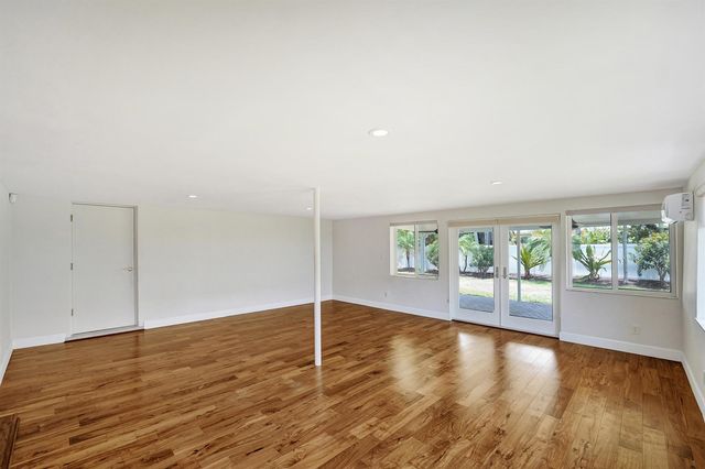 1745 NE 36TH Street, Oakland Park, FL 33334