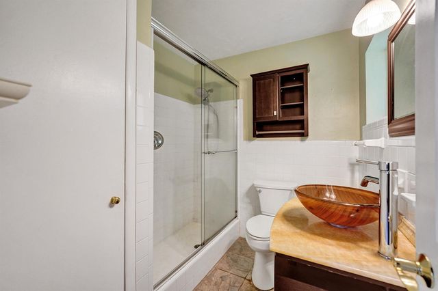 1745 NE 36TH Street, Oakland Park, FL 33334