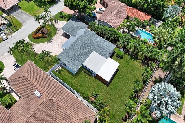 1745 NE 36TH Street, Oakland Park, FL 33334