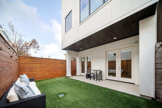 306 W Saulnier Street, Houston, TX 77019