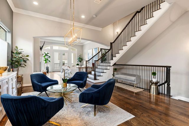 306 W Saulnier Street, Houston, TX 77019